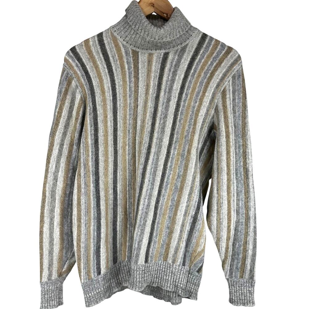 Lyle & Scott Vintage Scotland 100% Super Lambwool Turtleneck Sweater Sz 44 US L